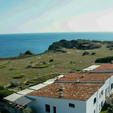 Near Sandy Beaches In Cova Апартаменты *