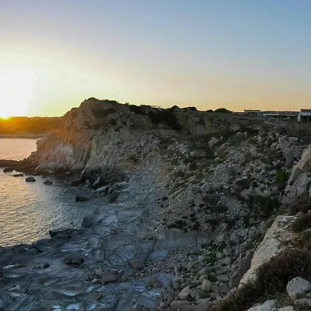 Near Sandy Beaches In Cova Апартаменты